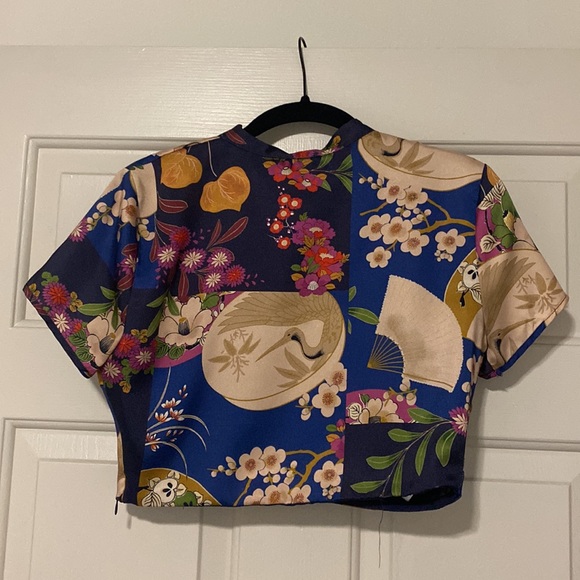 Satin Effect Printed Top - Picture 5 of 5